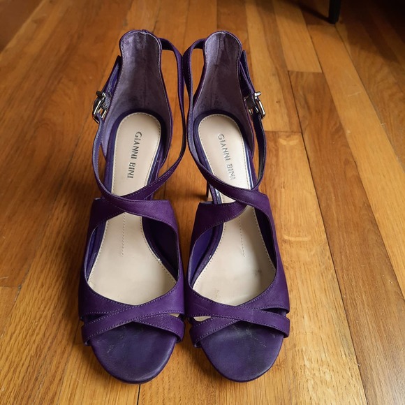 Gianni Bini Purple Strappy Ankle Dress Sandals - Picture 1 of 9